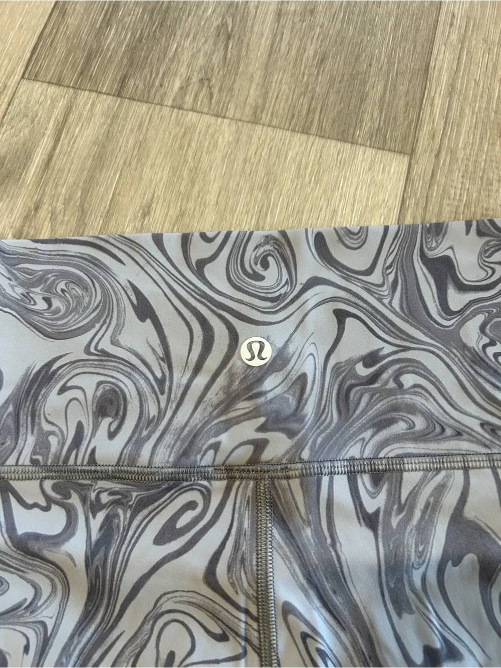 Lululemon gray and white marbled leggings